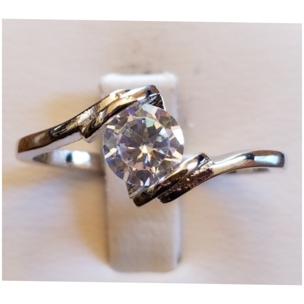 Genuine White Topaz Bypass Design Ring Size 9.5